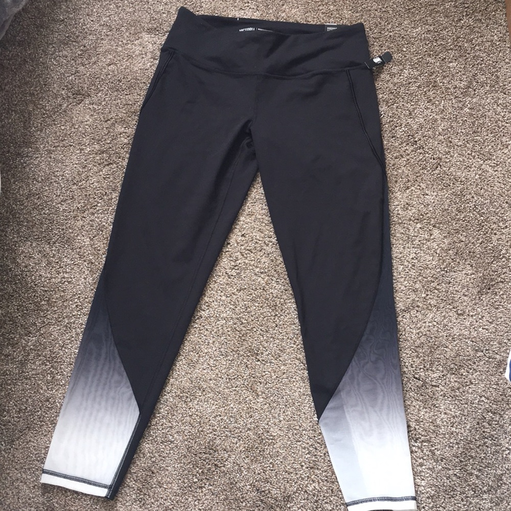 Victoria Secret Sport Knockout tight. Size large. New with tags.